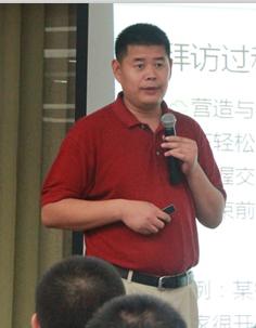 朱冠舟老師 - 企業培訓師