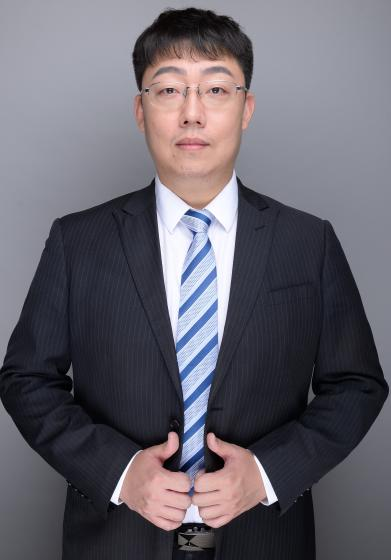 邸柱-企業培訓師