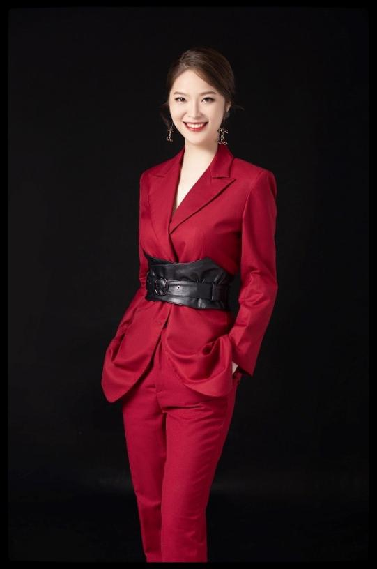 覃星琦-企業培訓師